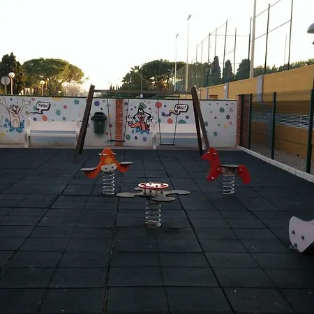 Con Preciosas Vistas Al Mar,wifi Y Piscina De Temporada Apartment *